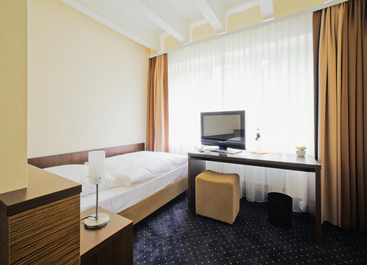 Hotel Silicium Höhr-Grenzhausen Εξωτερικό φωτογραφία